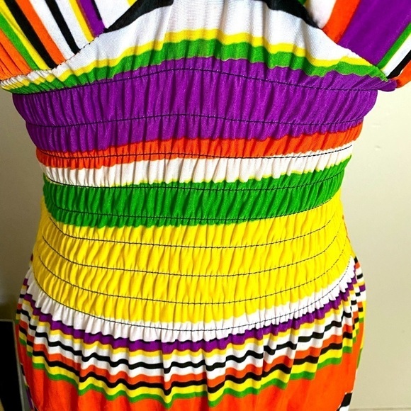 GENTLY used multi color sun dress size L - Picture 3 of 5